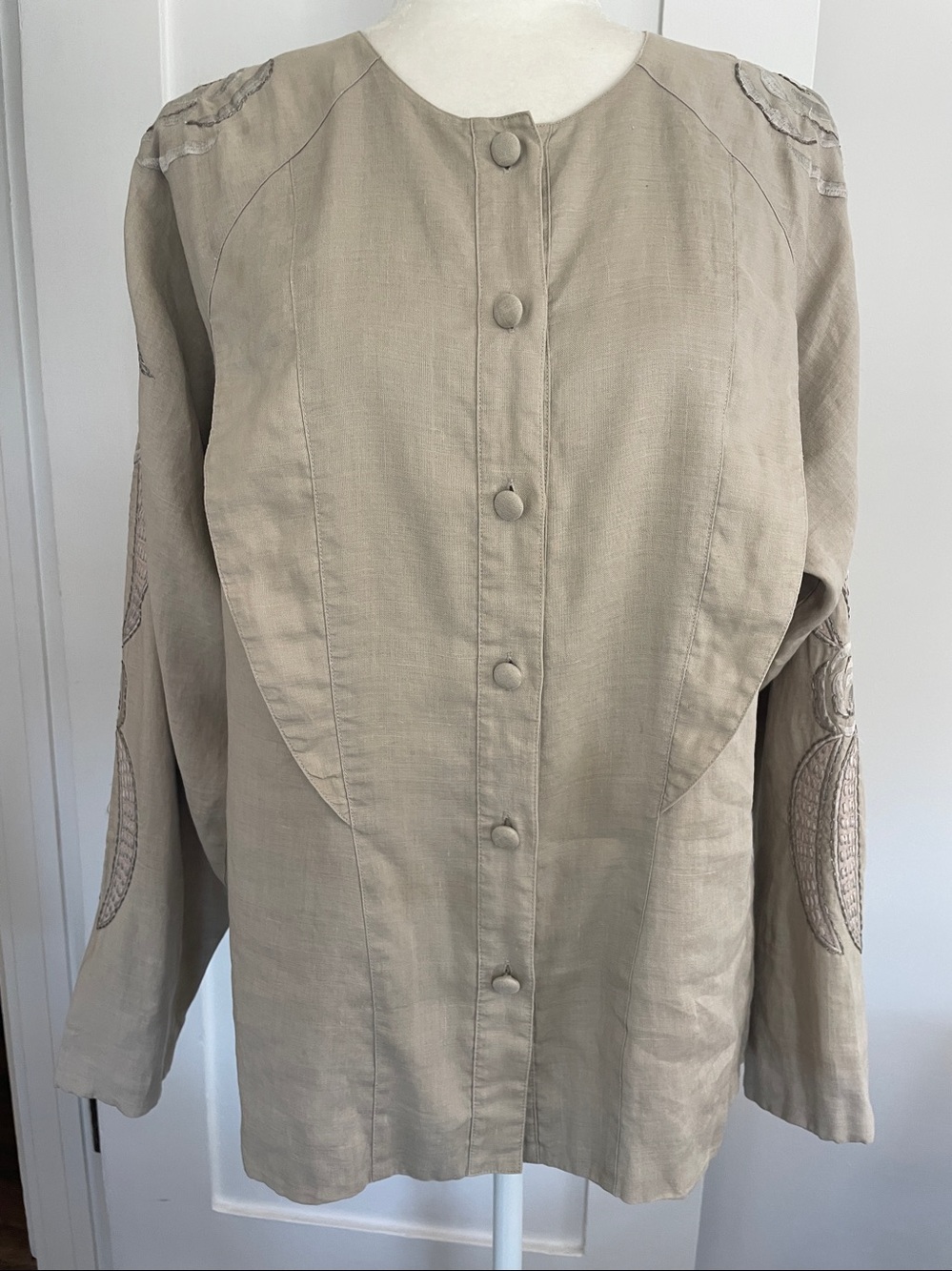Vintage 1990s 100% ramie in a  blouse/blazer from Italy by Gloria Michaels. S 14
